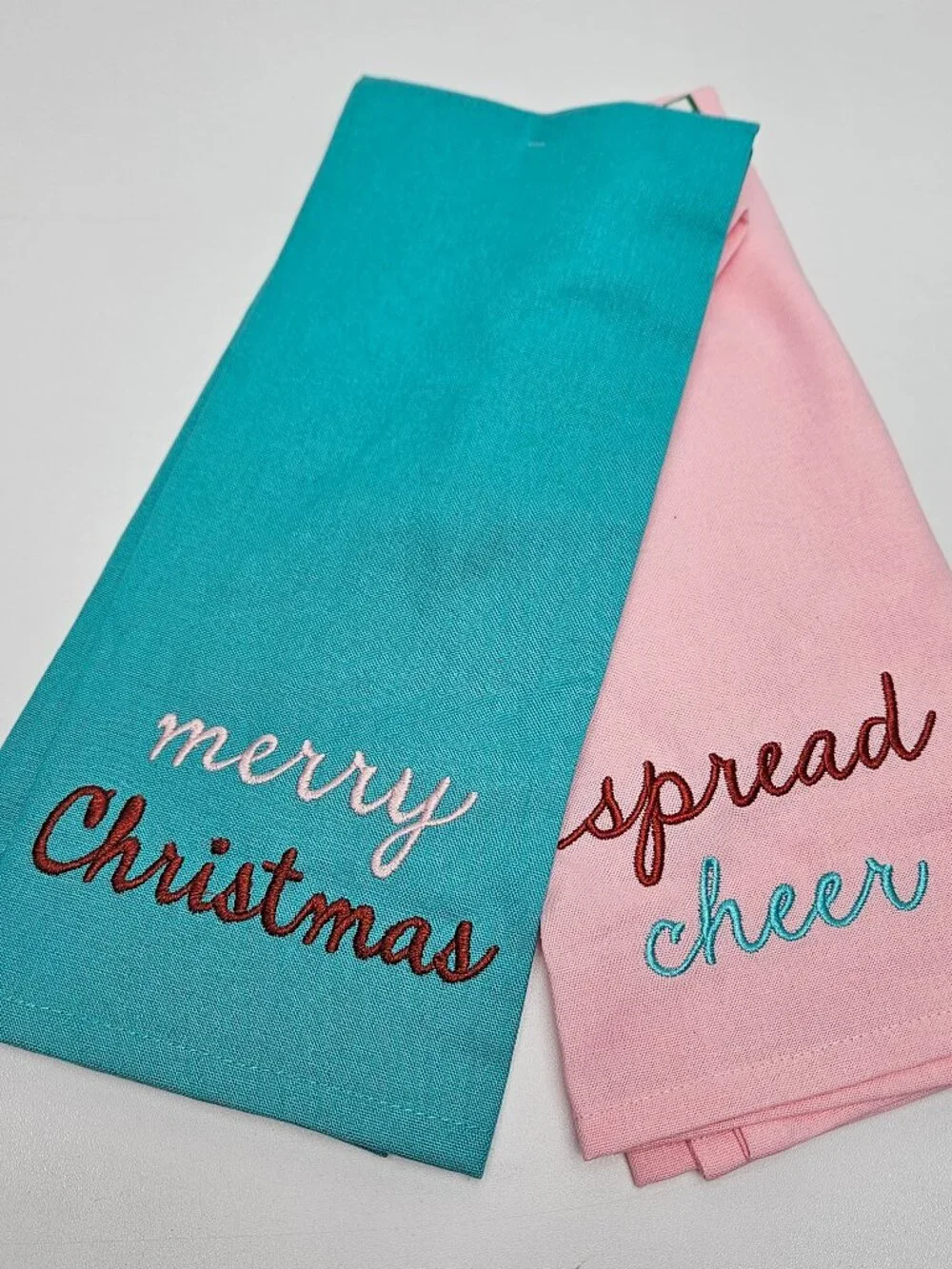 christmas kitchen towel ste in pink and teal